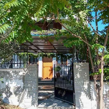Studio Sotos *